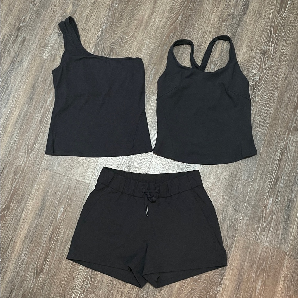 EUC Lululemon 3-piece Bundle. Size 6